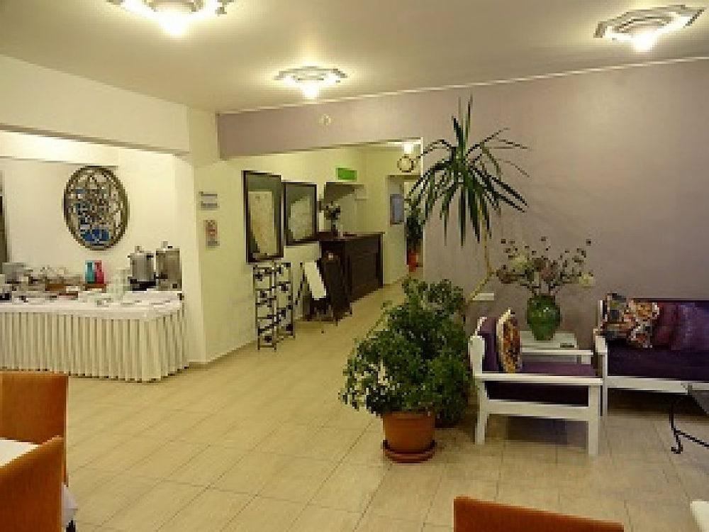 Pinar Otel