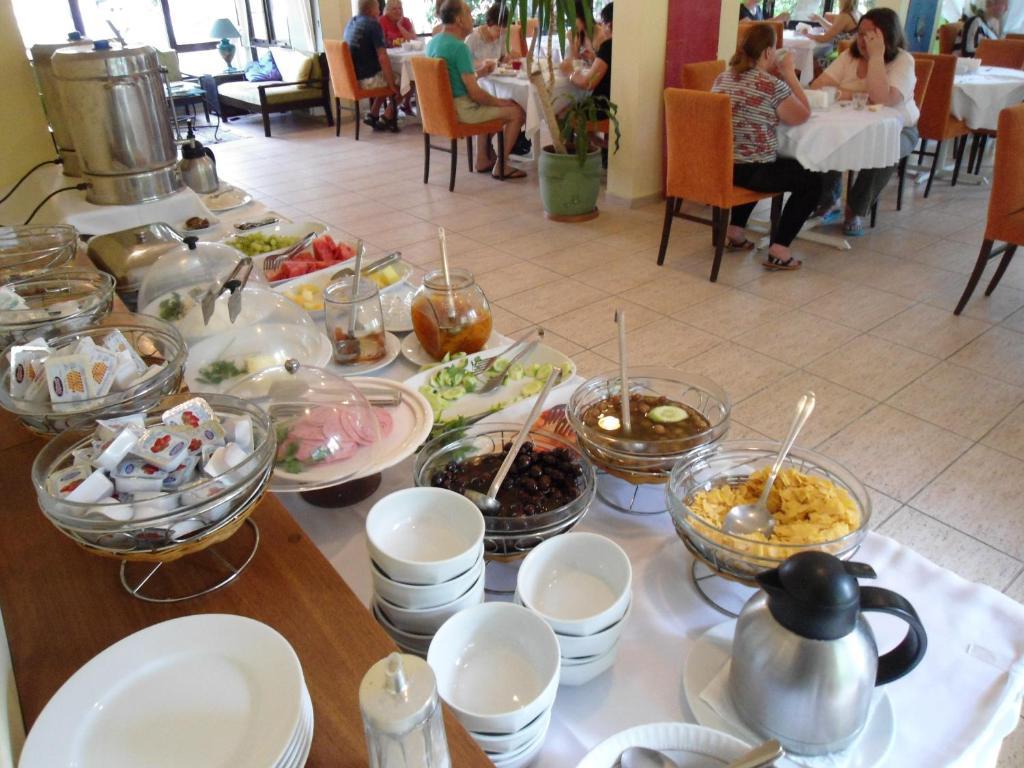 Pinar Otel 2*