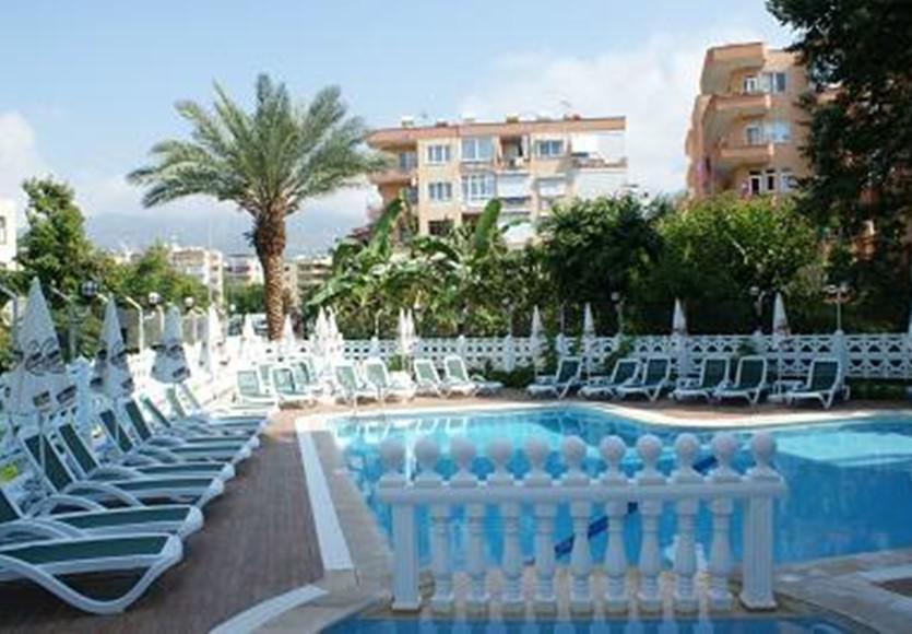 Pinar Otel 2*